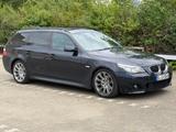 BMW 525d*M-Paket*Navi*Klima*Sport*Leder*Xenon*Panora - BMW 525 aus 2009: Kombi, 525d