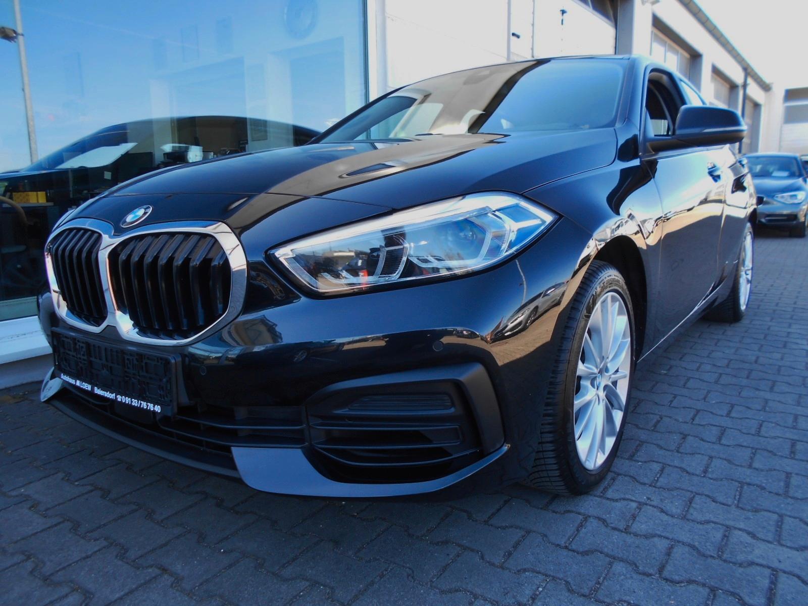 BMW 118iA -NAVI-SITZHEIZUNG-PDC-CARPLAY-TEMPOMAT-DAB