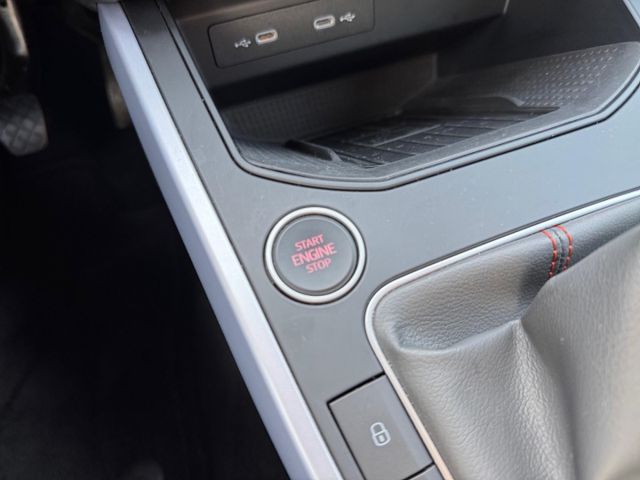 Arona FR 1.0 TGI Voll-LED Navi Sitzh. Kamera ACC