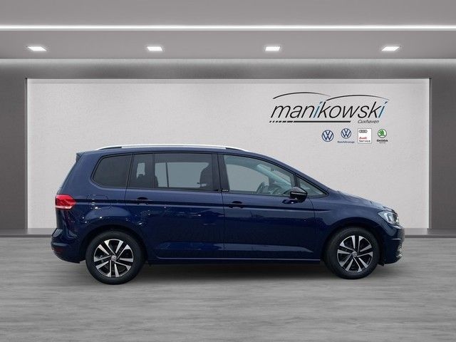 Volkswagen Touran 2.0TDI DSG --IQ.DRIVE--AHK+PanoD+Navi+BT+