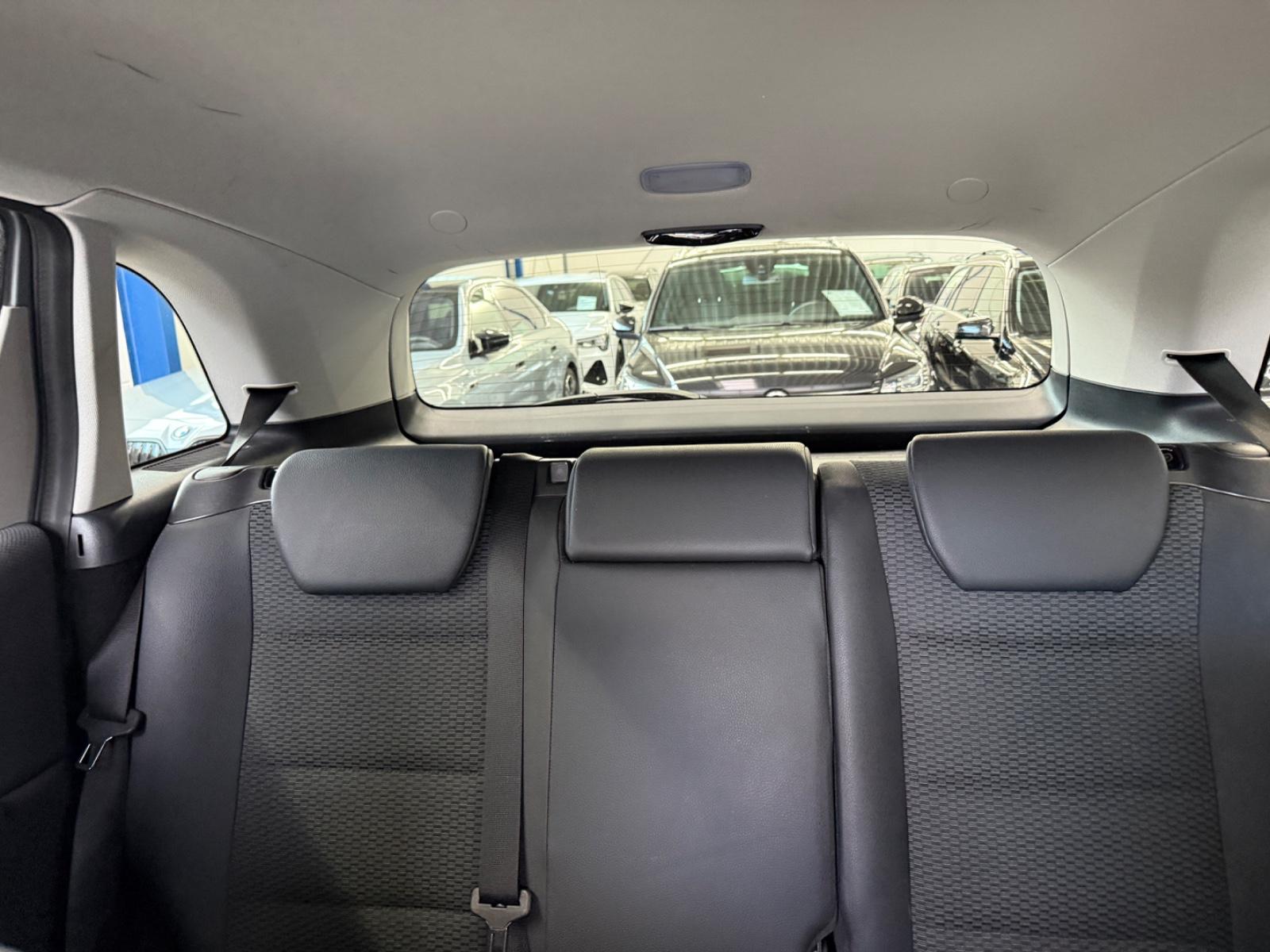 Mercedes-Benz B 200*SPORT*AUTOMATIK*SHZ*NAVI*AHK*TEMP*PARK-ASS