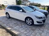 Opel Astra Sports Tourer 1.6 CDTI eco ENERGY - Opel Astra ENERGY mit Diesel-Antrieb