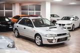 Subaru Impreza 2.0i 16V cat Compact Wagon 4WD - Subaru Impreza mit Benzin-Antrieb: Kombi, 2.0