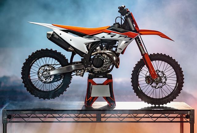 KTM 450 SX-F Finanzierung möglich 79€ mtl.