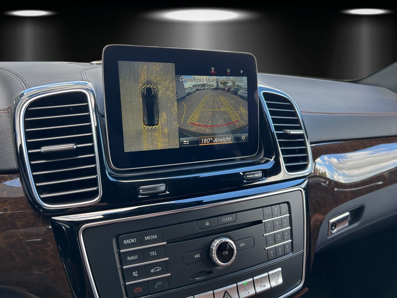 Fahrzeugabbildung Mercedes-Benz GLE43 AMG Cpé DISTRO Comand AIRMATIC HK-Hifi ILS