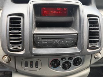 Opel Vivaro - 9