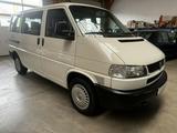 Volkswagen T4 Caravelle 2.5 TDI Syncro Sperre 1. Hand! - Volkswagen T4: Allradantrieb