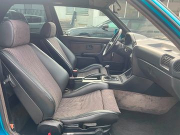 BMW 325 - 12