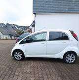 Peugeot iOn 2012 - Peugeot iOn aus 2012