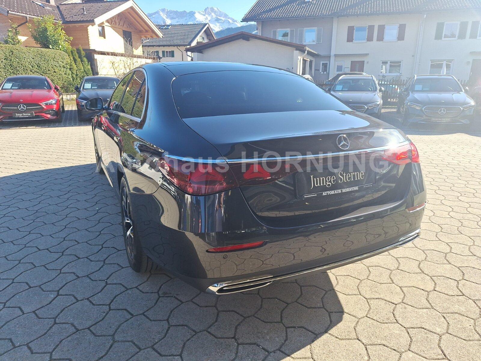 Mercedes-Benz E220d AVANDGARDE ADV+ DIGILIGHT DISTR MEMORY KGO