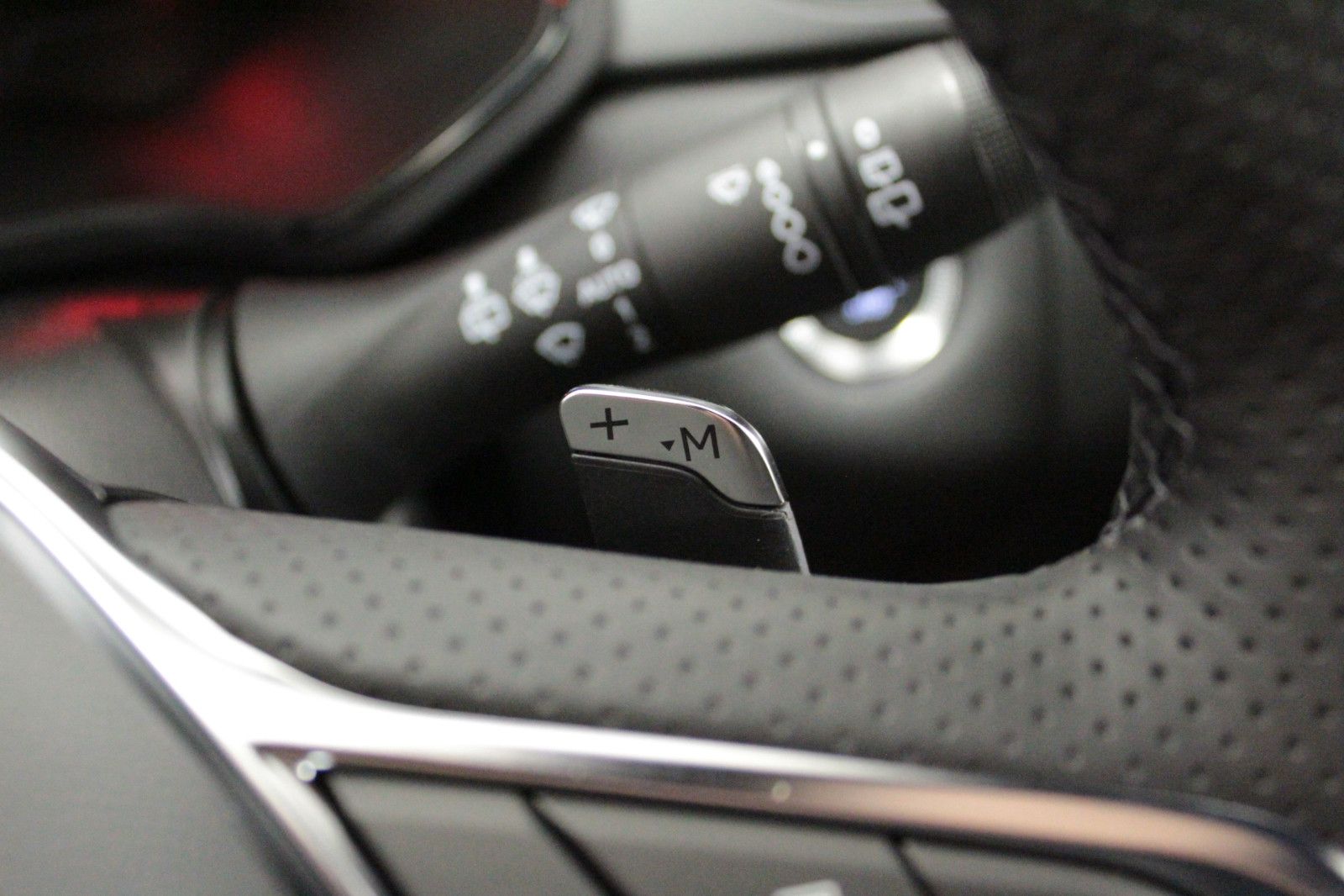 Fahrzeugabbildung Renault Captur Mild Hybrid 160 EDC Techno*Open R-Link*