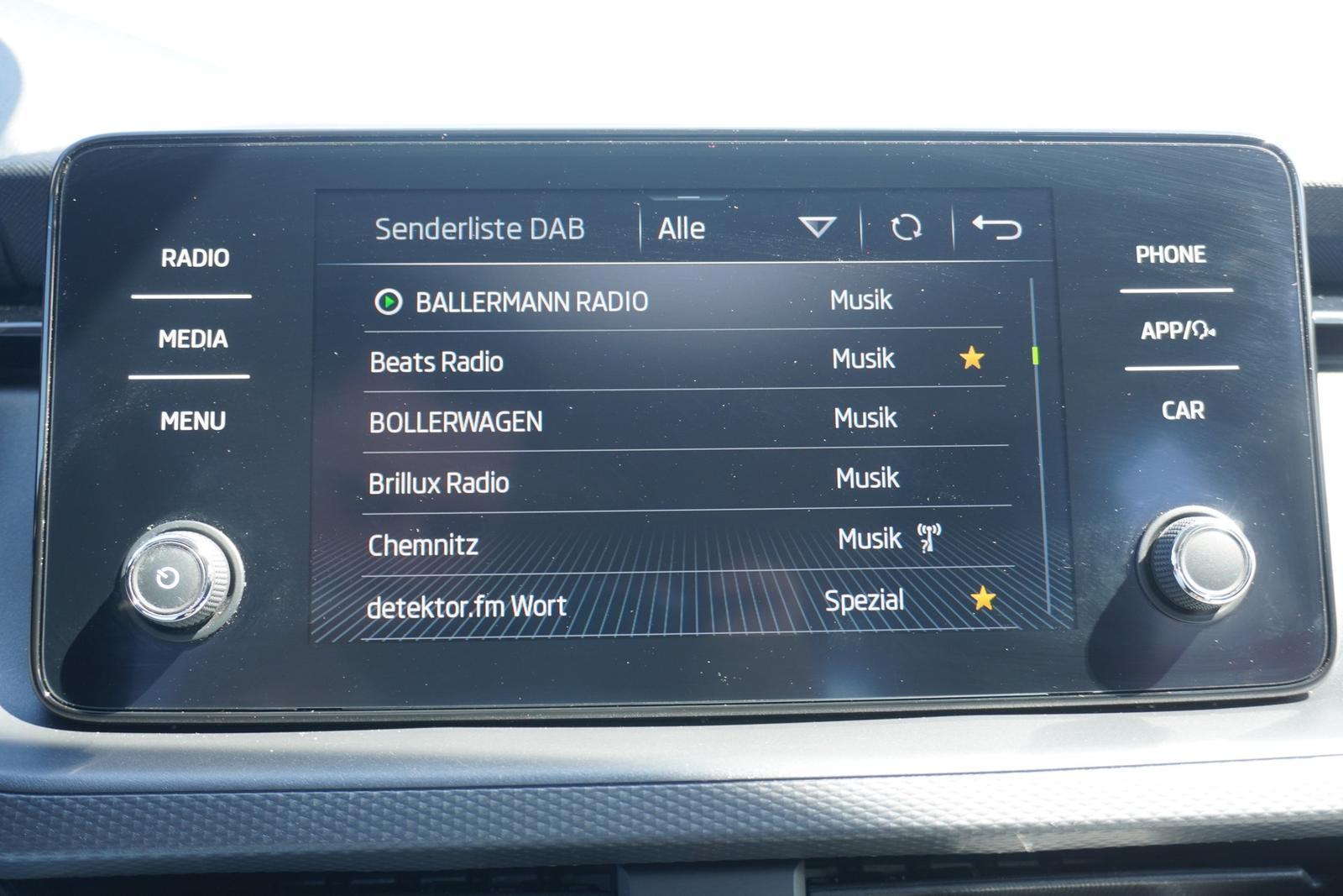 Skoda Kamiq 1.5 TSI LED Sitzheizung Tempomat