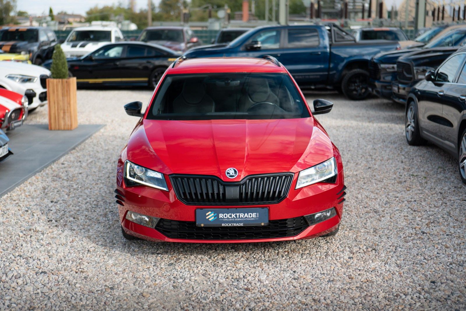 Fahrzeugabbildung SKODA Superb 1.8 TSI Combi Sportline | DAB | Alcantara