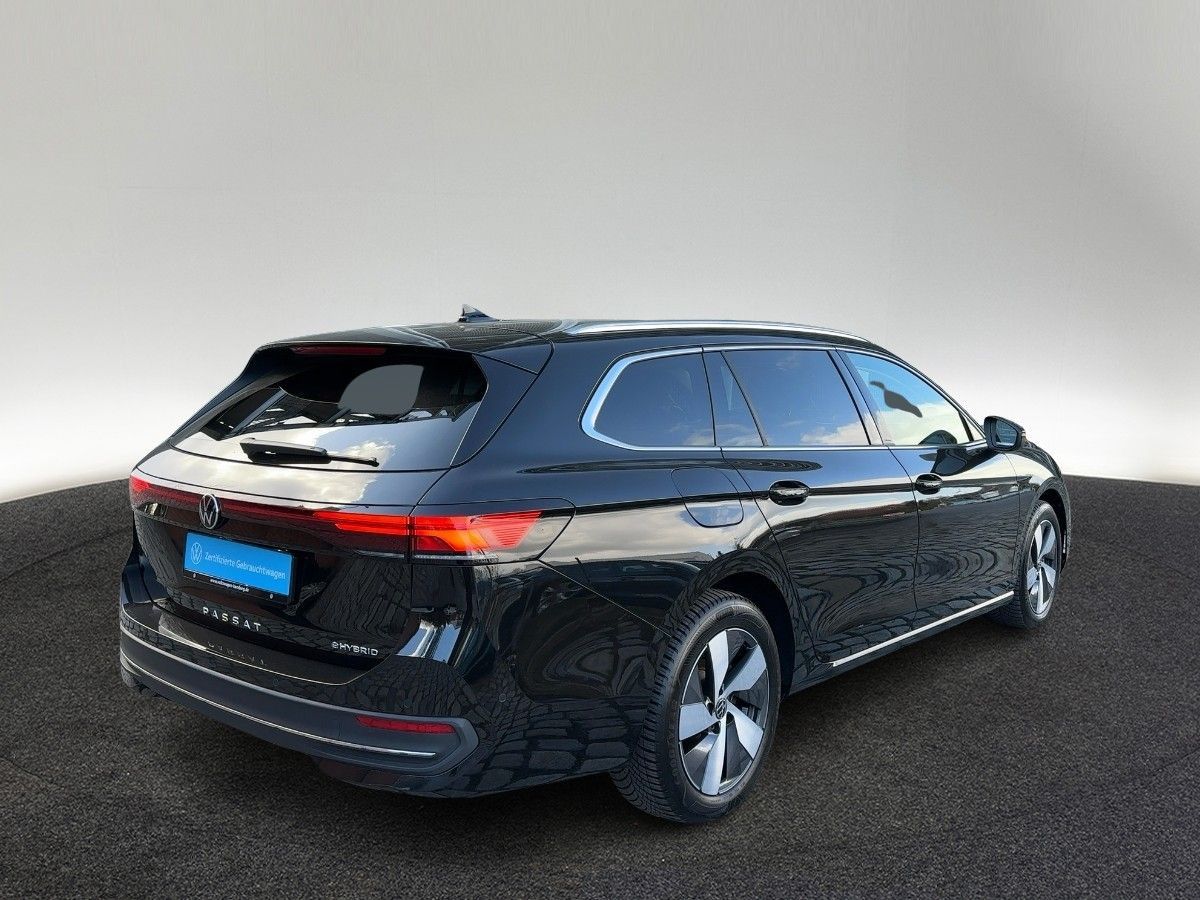 Volkswagen Passat Variant - Bild 5