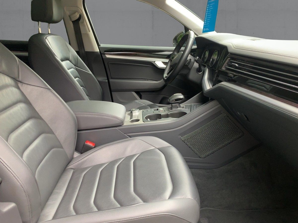 Volkswagen Touareg - Bild 12