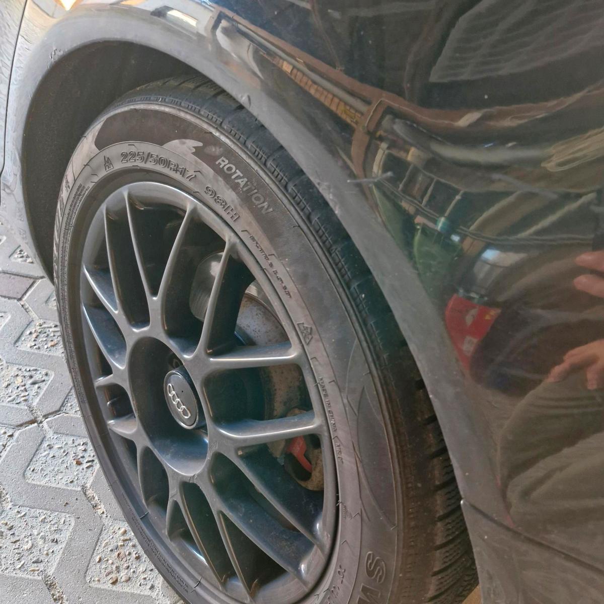 Audi A6 2010 — photo 7
