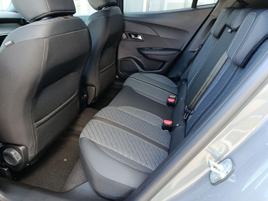 Peugeot 2008 Hybrid 145 e-DSC Allure (U)