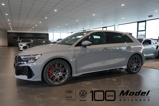 AUDI RS3 Sportback | Bucket seats | Carbon | SOFORT AUDI RS3 Sportback | Bucket seats | Carbon | SOFORT