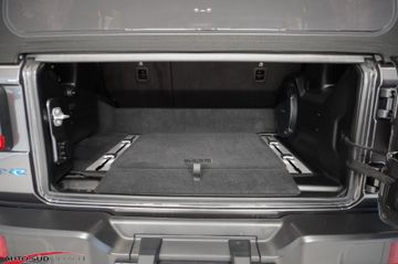 Jeep Wrangler - 9