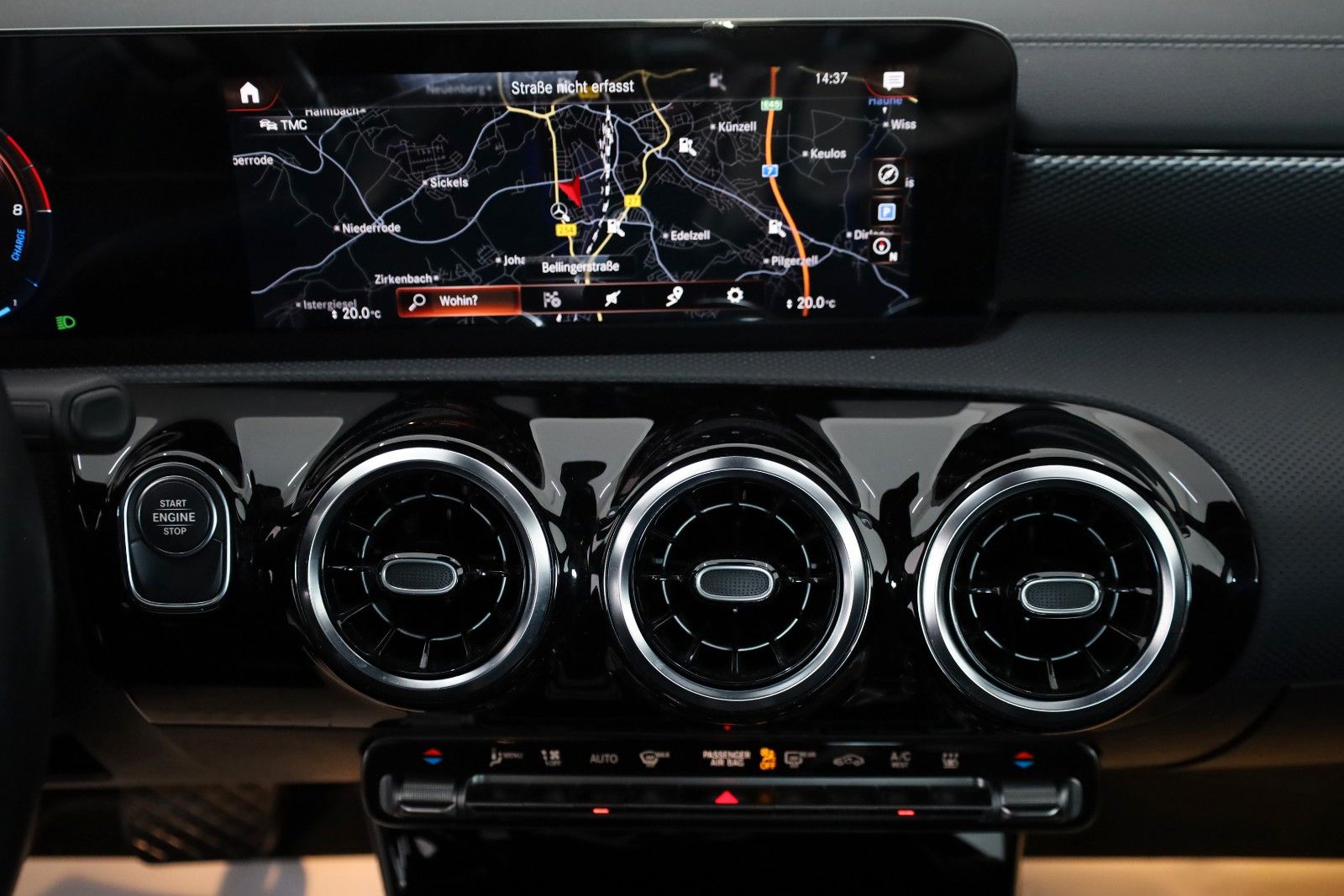 Fahrzeugabbildung Mercedes-Benz CLA 250e Coupé Progressive,T.Leder,Navi,CarPlay