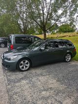 BMW 525i A Touring - - BMW 525 aus 2004: Kombi