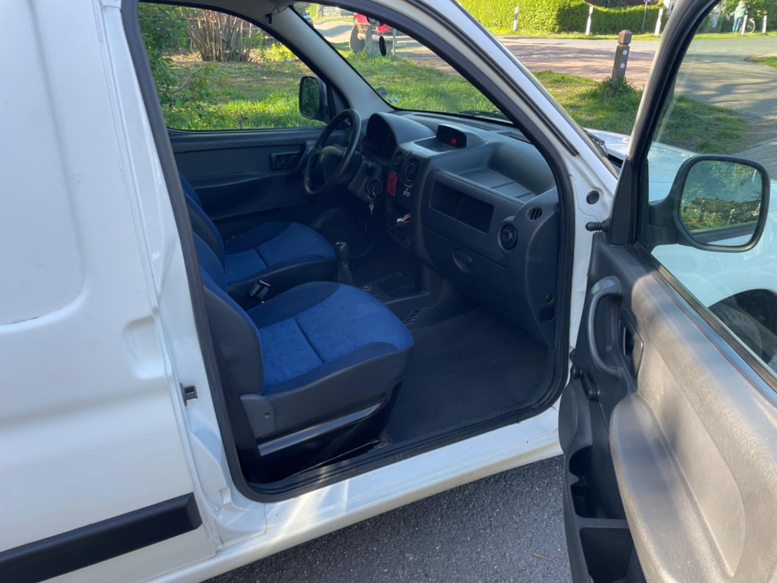 Peugeot Partner 1,9D TÜV 3/27 LKW AHK voll fahrbereit
