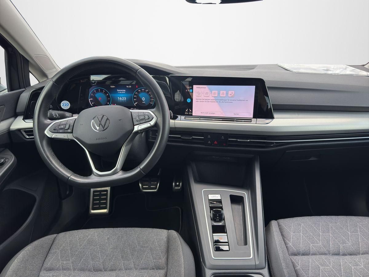 Fahrzeugabbildung Volkswagen Golf Move 1.0 eTSI 81 kW