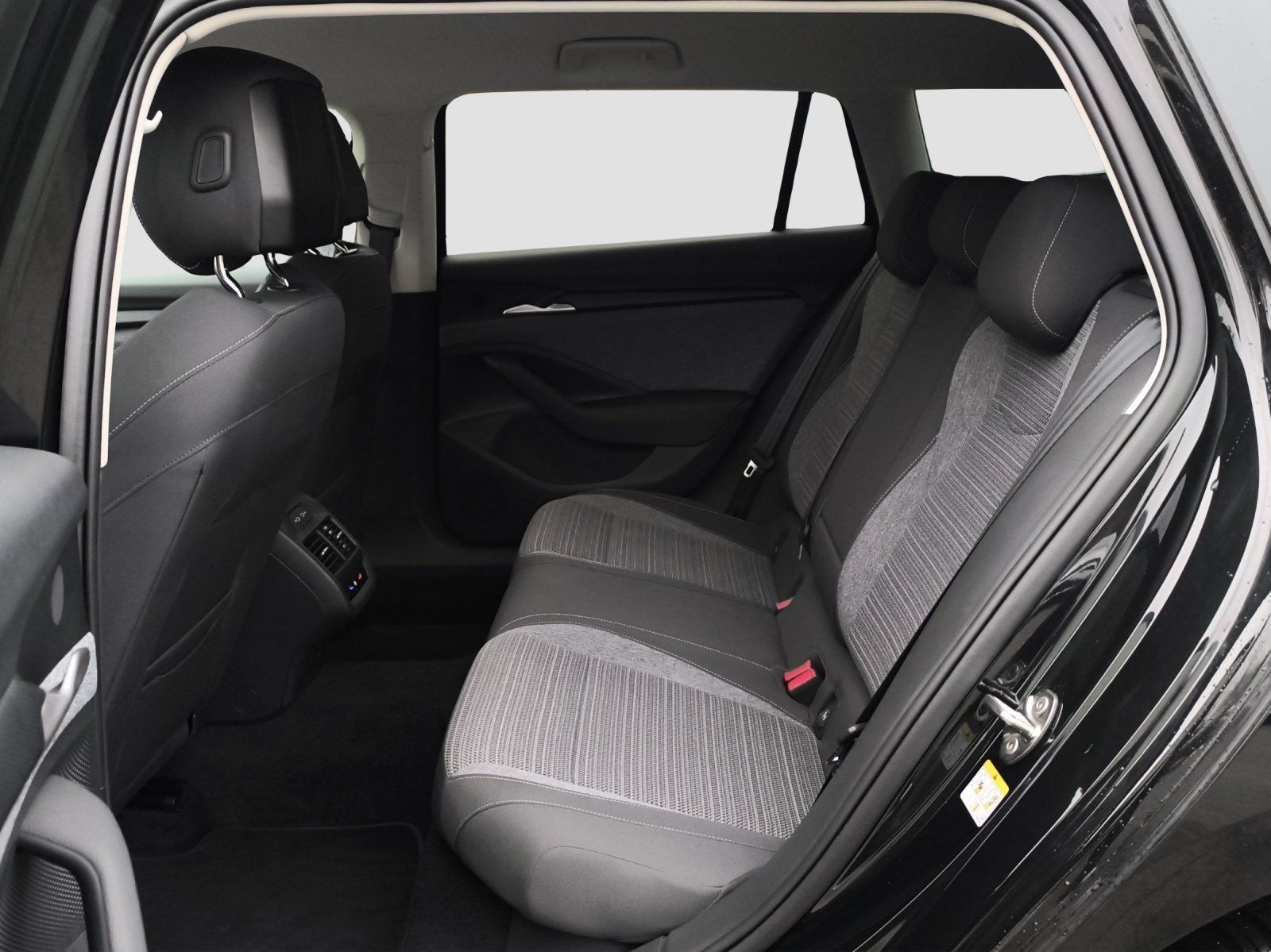 Skoda Superb - Bild 17