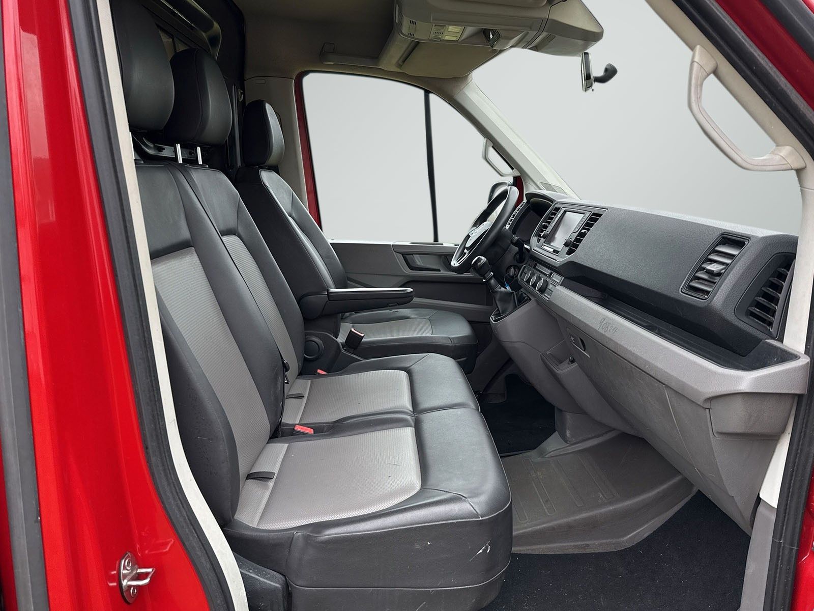 Fahrzeugabbildung Volkswagen Crafter*Standheiz*Tempo*AHK*Navi*Kamera*CarPlay*