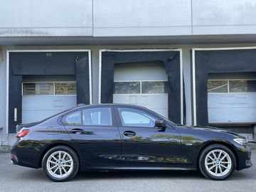 BMW 320 - 7