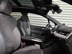 Fahrzeugabbildung BMW 218i Active Tourer M Sport--AHK/DrivingProf/Pano