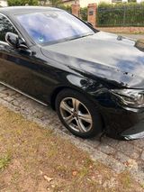 Mercedes-Benz Mercedes Benz E 200 Automatic - Mercedes-Benz: Automatic