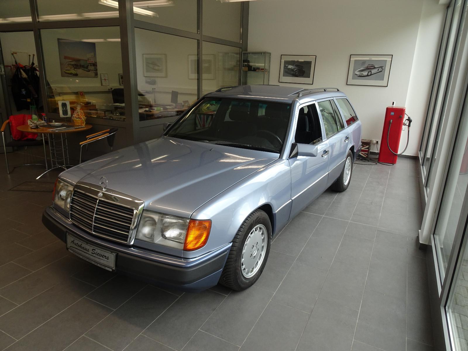 Mercedes-Benz 230TE W124 Sportline.