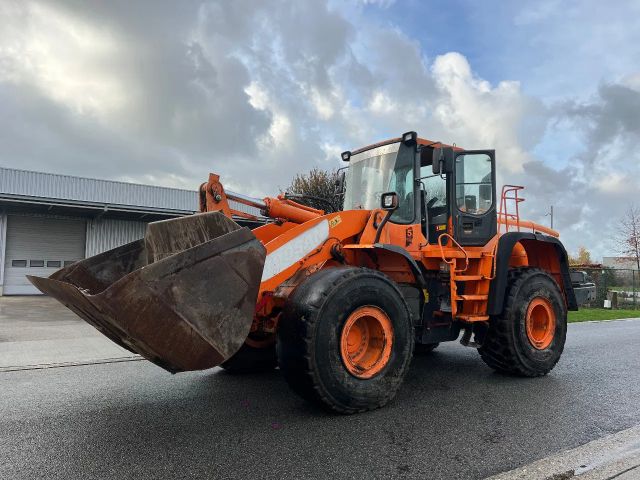 Doosan DL420