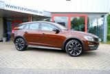 Volvo V60 Cross Country 2.0 D4 190pk Summum Pano|Xenon - gebrauchte Volvo V60 Cross Country aus dem Jahr 2017