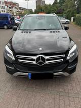 Mercedes-Benz GLE 350d 4MATIC AMG Sport Leder Head Up Schieb - Mercedes-Benz GLE-Klasse Gebrauchtwagen in Köln