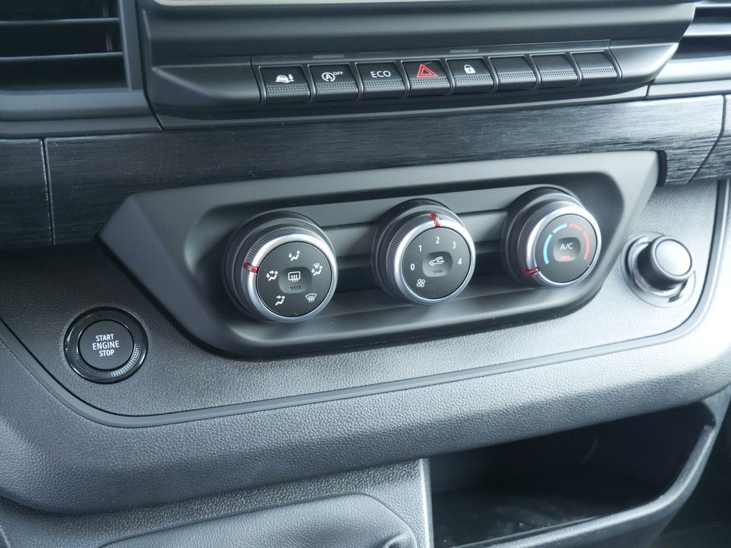 Fahrzeugabbildung Renault Trafic Komfort L2H1 Blue dCi 130 KAMERA AHK LED