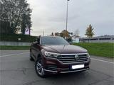 Volkswagen VW. Touargen 3.0 V6 TDI   Elegance LeD Matrix - Volkswagen Touareg in Aachen