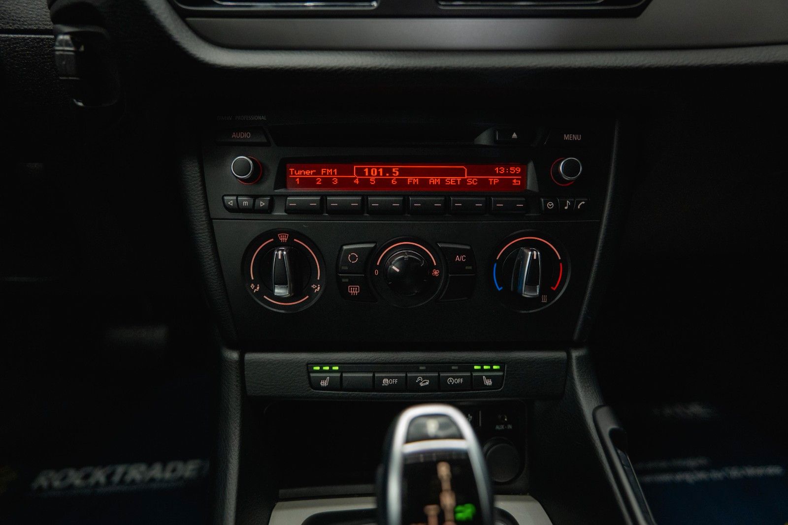 Fahrzeugabbildung BMW X1 xDrive20d Sport Line Autom. Bi-Xenon*Perlmutt