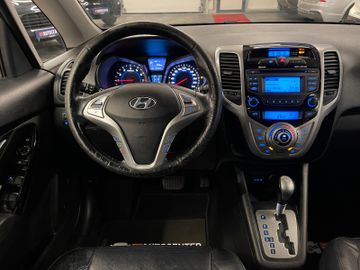 Hyundai ix20 Style *SZHZ*KLIMA*TÜV-NEU*LEDER*PDC*