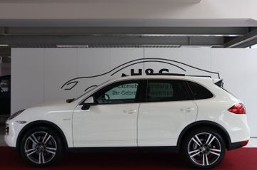 Porsche Cayenne - 2