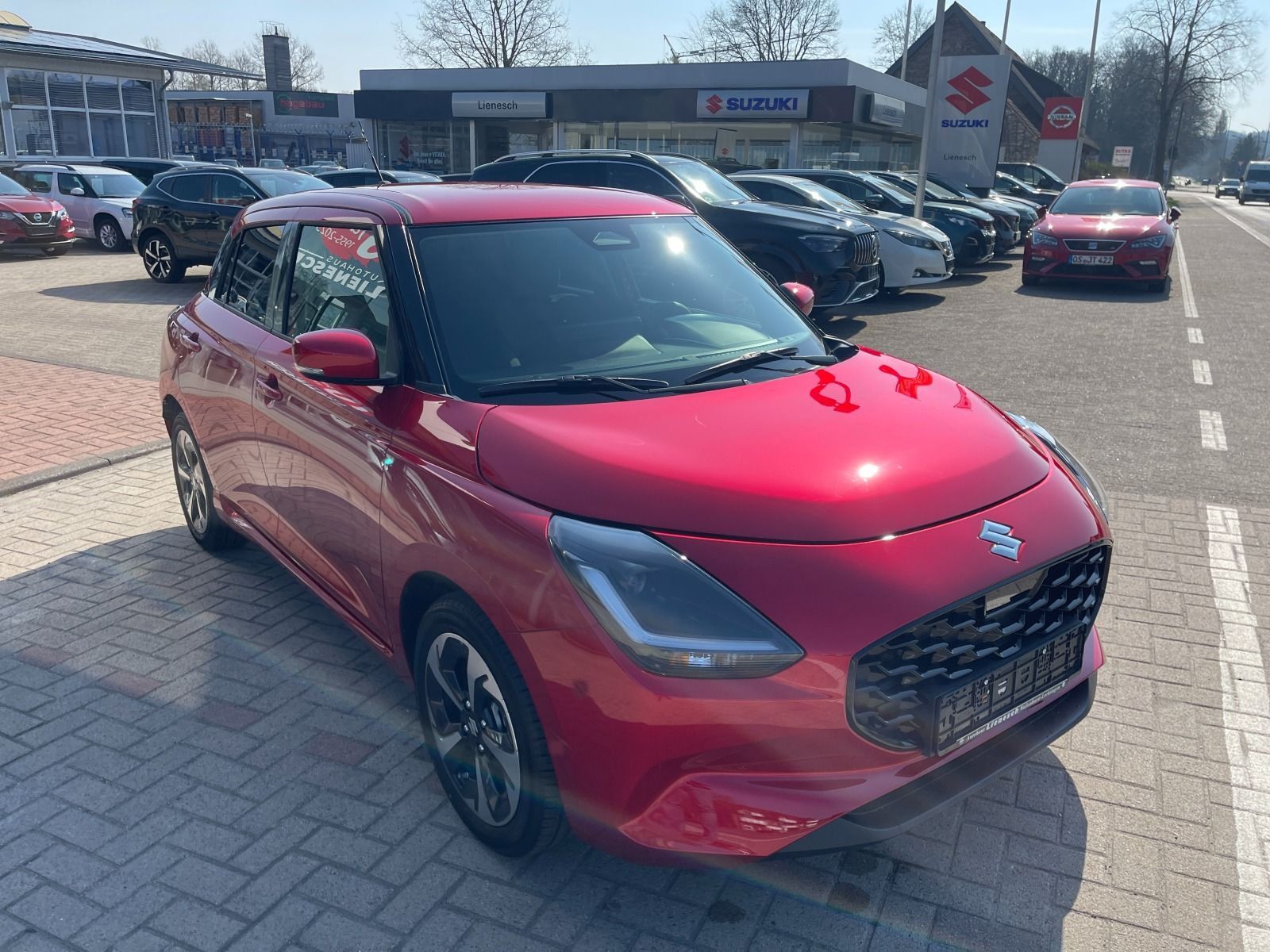 Fahrzeugabbildung Suzuki Swift 1.2 Dualjet Comfort+ Automatik Navi Kamera