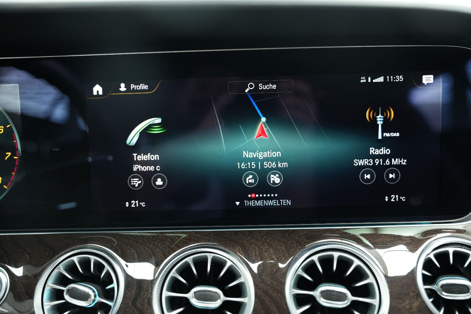 Fahrzeugabbildung Mercedes-Benz E 450 Cabrio AMG/BURMESTER/HUD/AMBIENTE/MASSAGE/