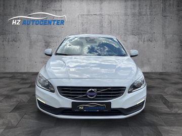 Volvo S60 D5  Lim. Momentum*PDC*TEMPOMAT*LED*EURO 5