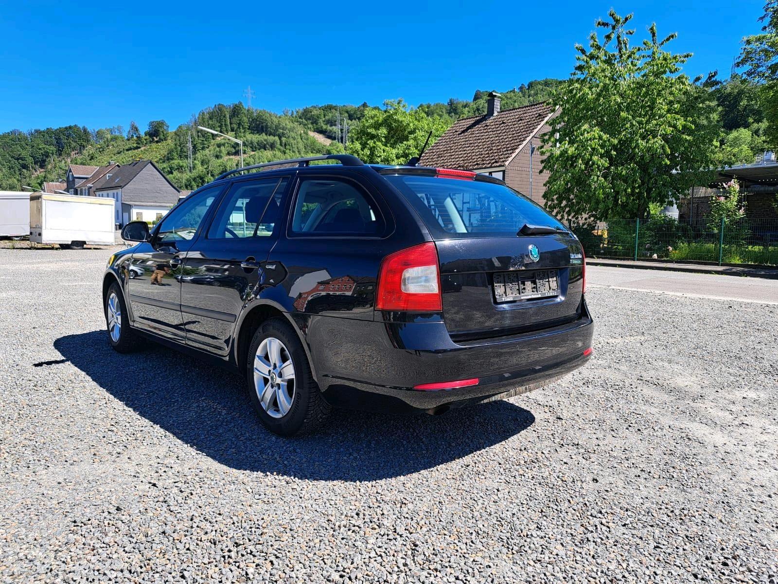 Skoda Octavia 2012 — photo 7