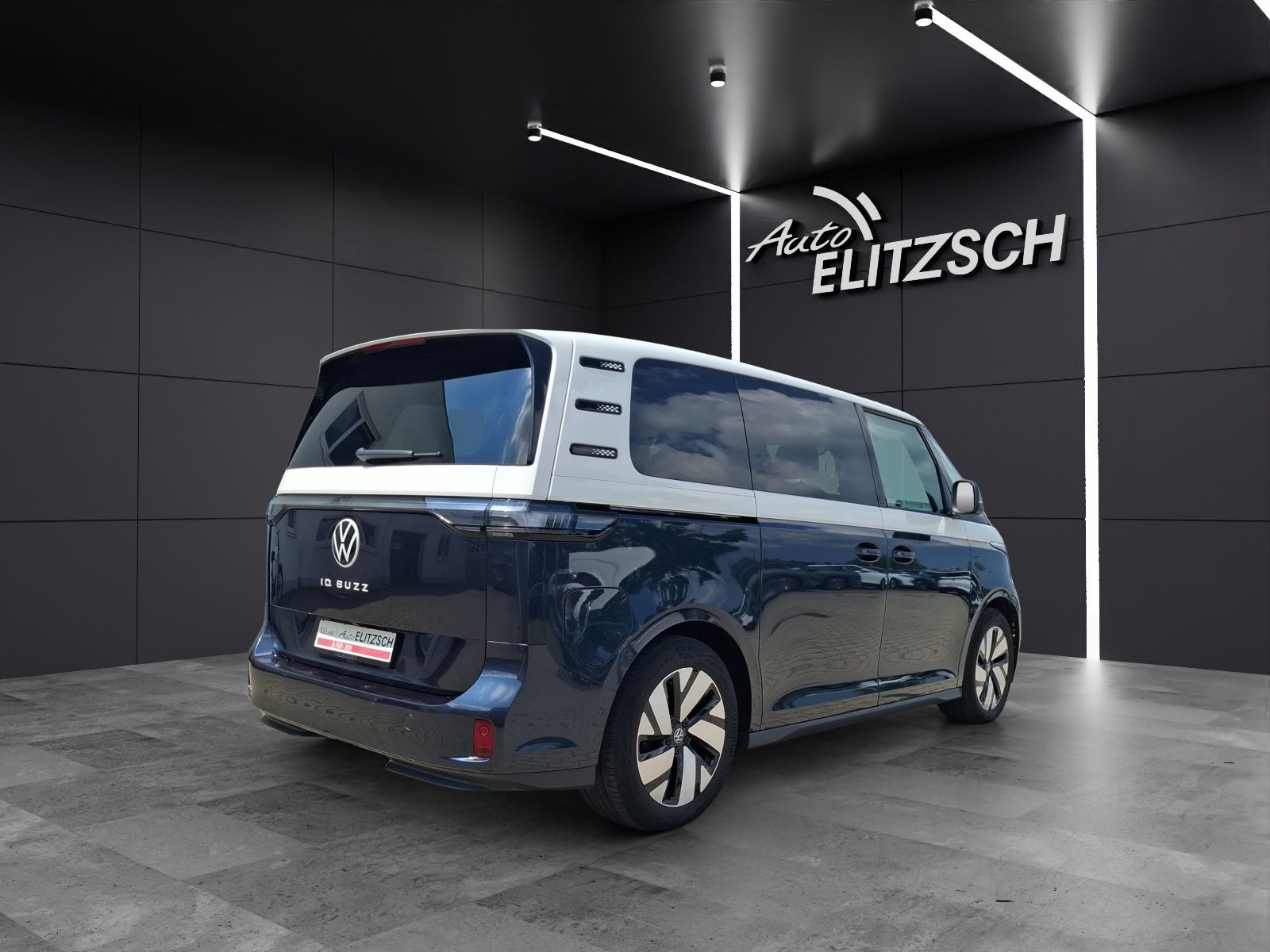 Fahrzeugabbildung Volkswagen ID. Buzz Pro 5-Si LED AHK Navi ACC RFK SH 19"