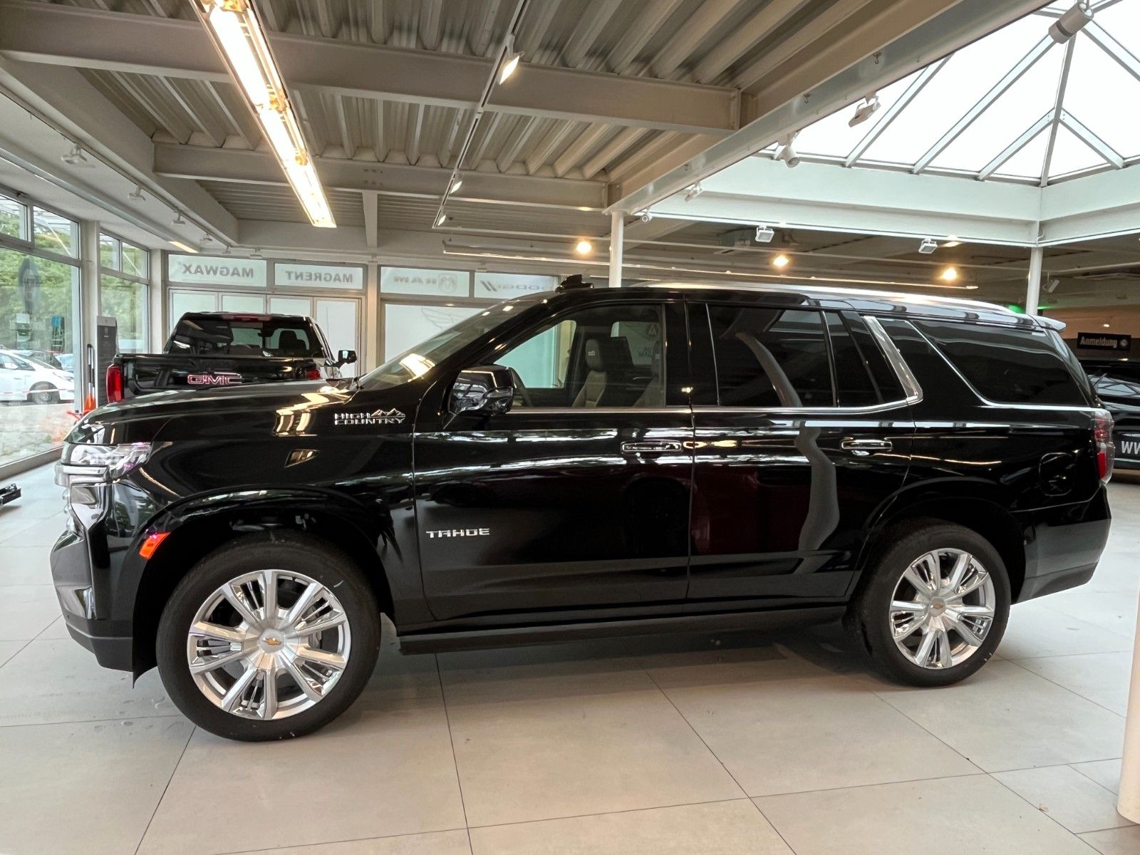 Fahrzeugabbildung Chevrolet Tahoe High Country 6.2