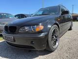 BMW 320i Touring Navi Klima Sports. M-Fahrw. Alu 18 - BMW 320 aus 2001: Kombi