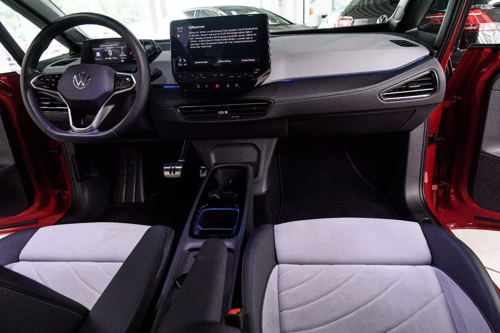 Fahrzeugabbildung Volkswagen ID.3 Pro 150 kW+AHK+LED+ACC+NAVI+SHZ+LHZ+62KwH.