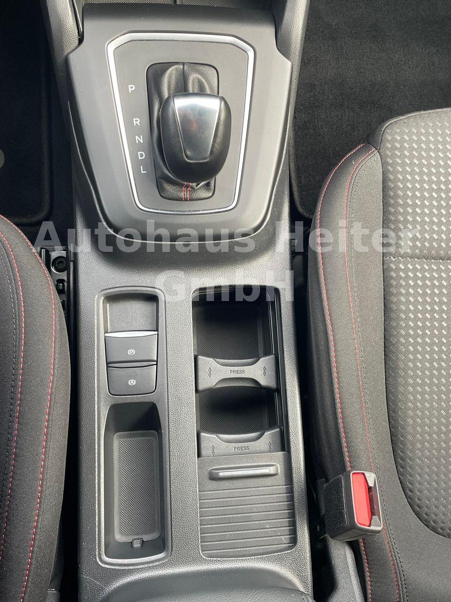 Ford Focus Lim. Automatik ST-Line / 155PS+Kamera+ACC, миниатюра 23